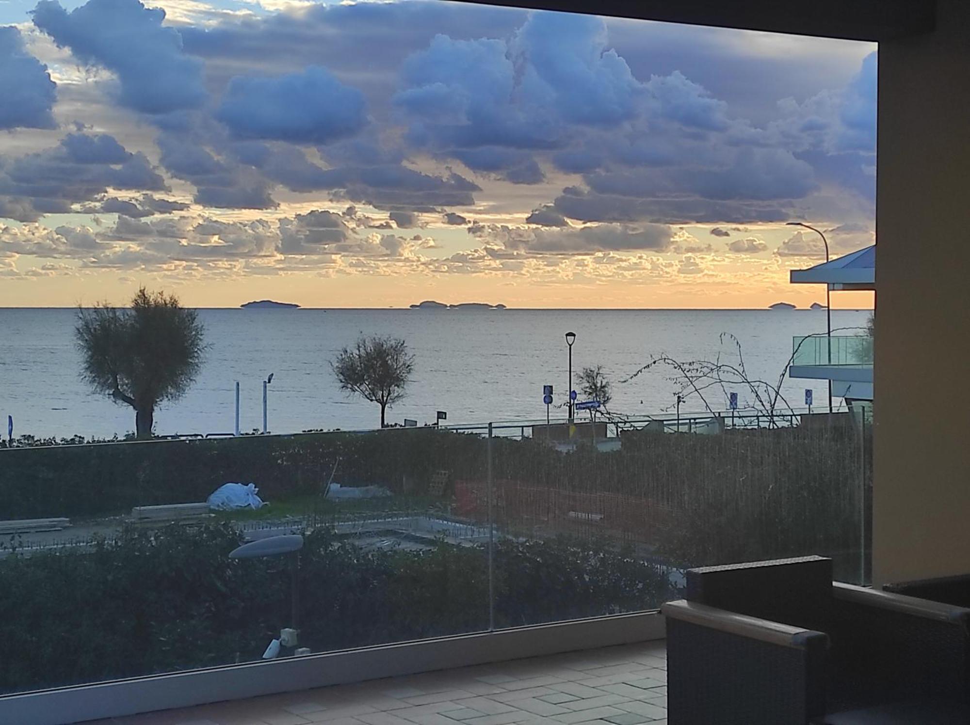 Stella Di Mare Villa Terracina Kültér fotó